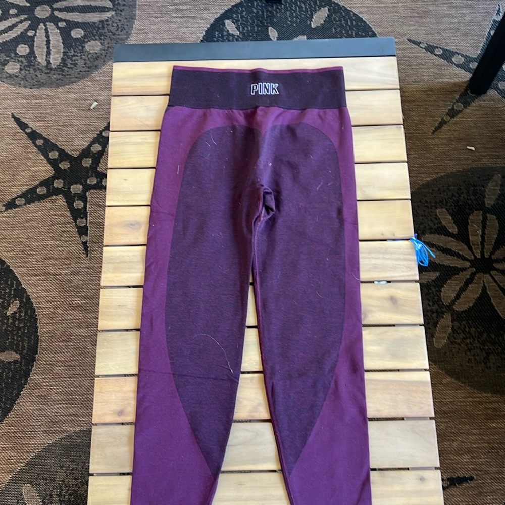 PINK LEGGINGS